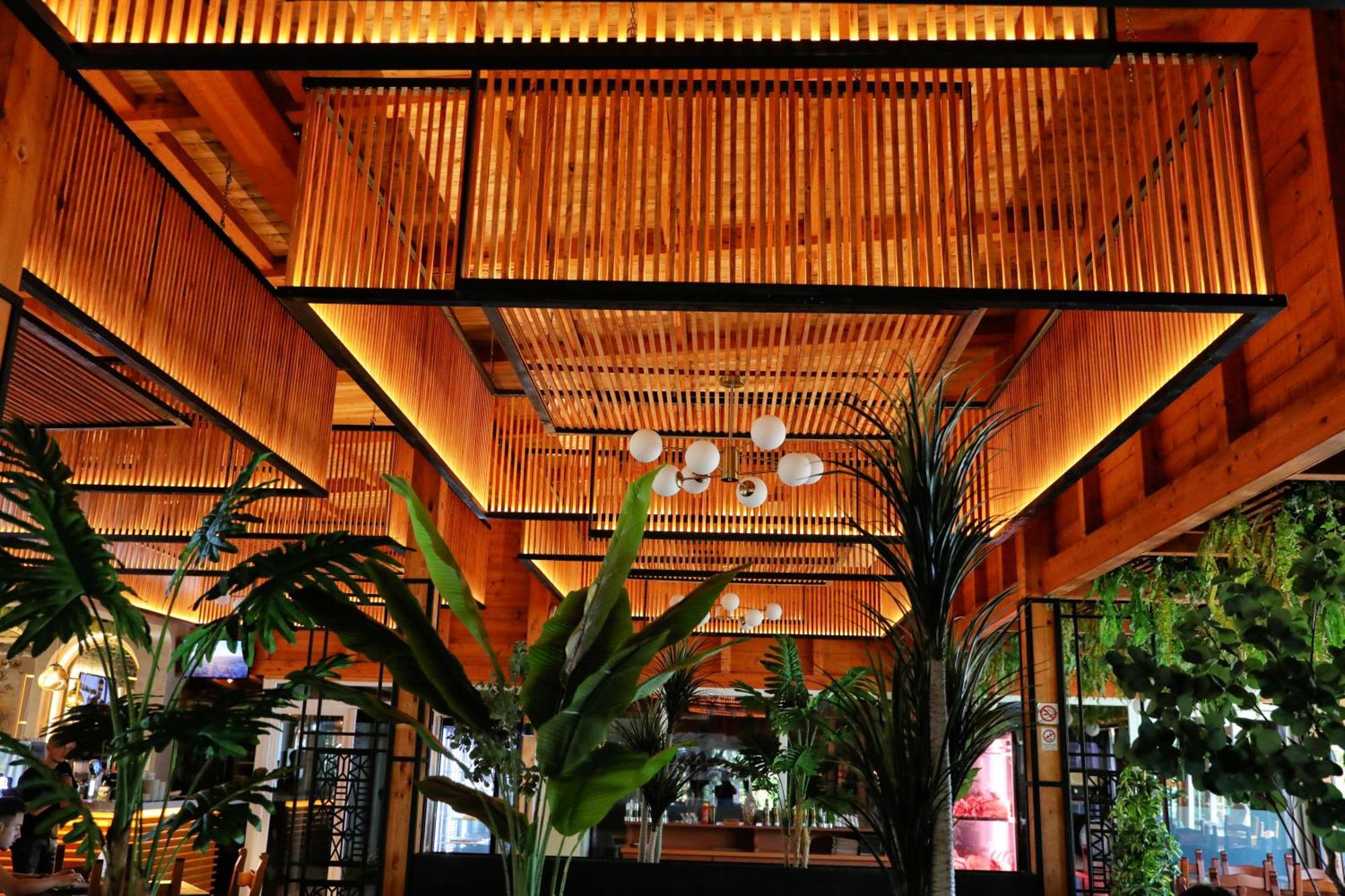 Gardenland Resort Bushat Exterior photo